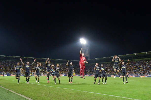 لاعبي اليوفي يحتفلون بالفوز - Juve players joy after beating frosinone