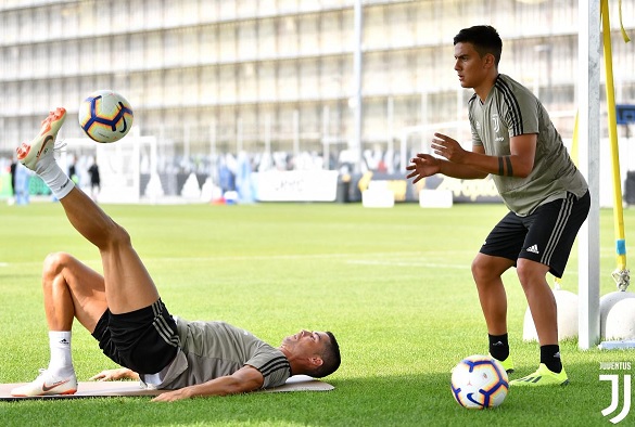 تمرين ديبالا مع رونالدو - Dybala & Cristiano Ronaldo