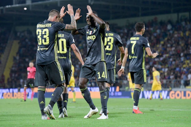 بيرنارديسكي مع ماتويدي بعد الهدف - Bernardeschi celebrates with Matuidi